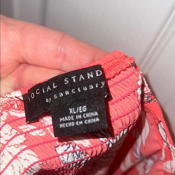 Floral Coral and White Sundress - Picture 8 of 8